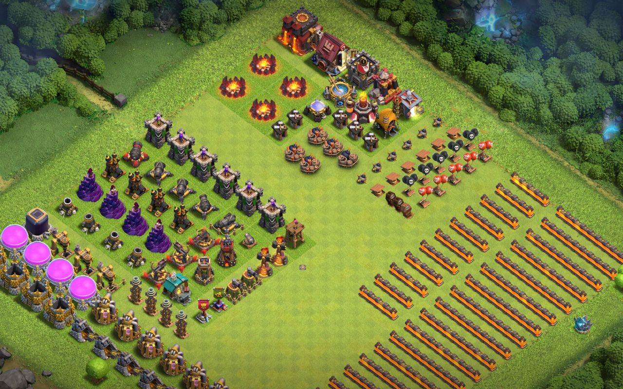 Town Hall 10 Fun Base layout by Emi Fan Boy🌚