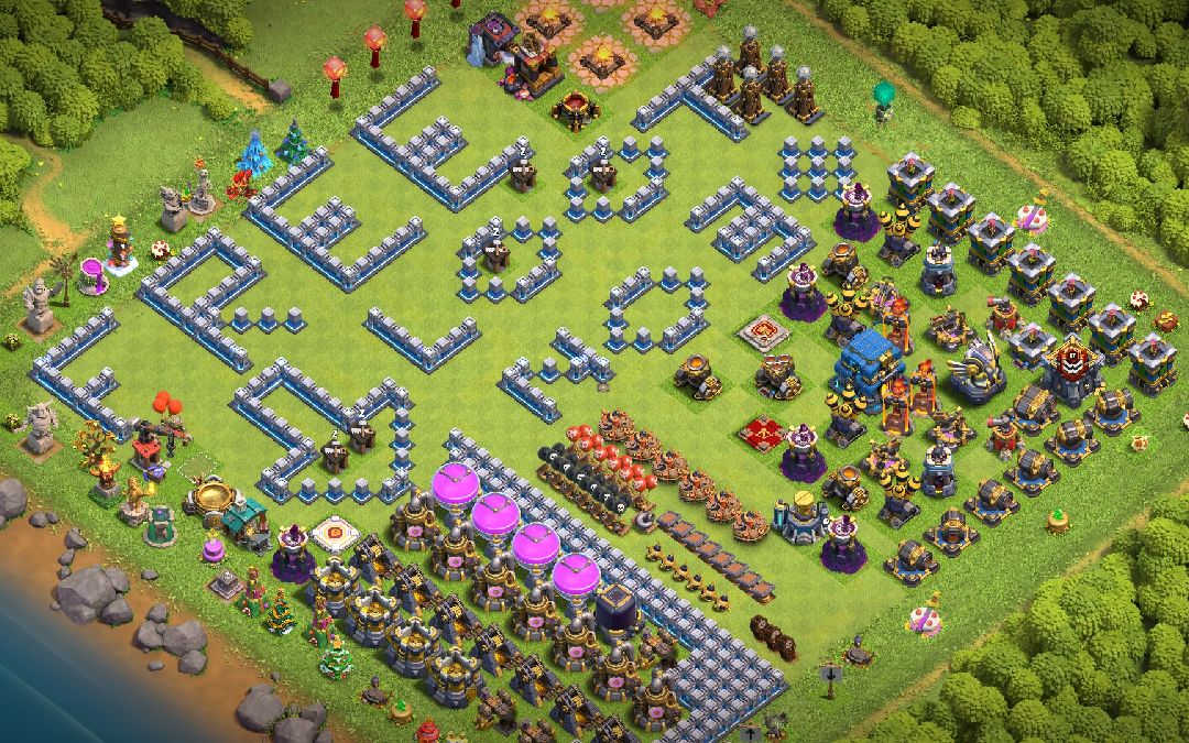 Town Hall 12 Fun Base layout by LoveHack