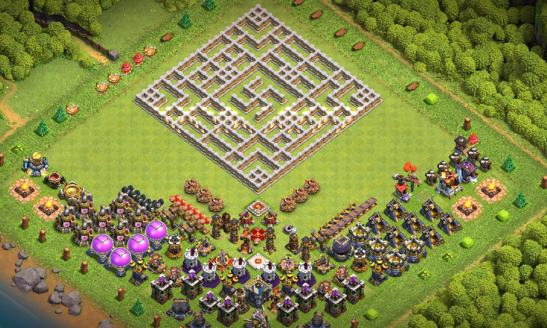Town Hall 12 Fun Base layout by madan