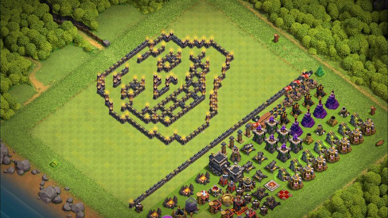 Town Hall 9 Fun Base layout by TReX
