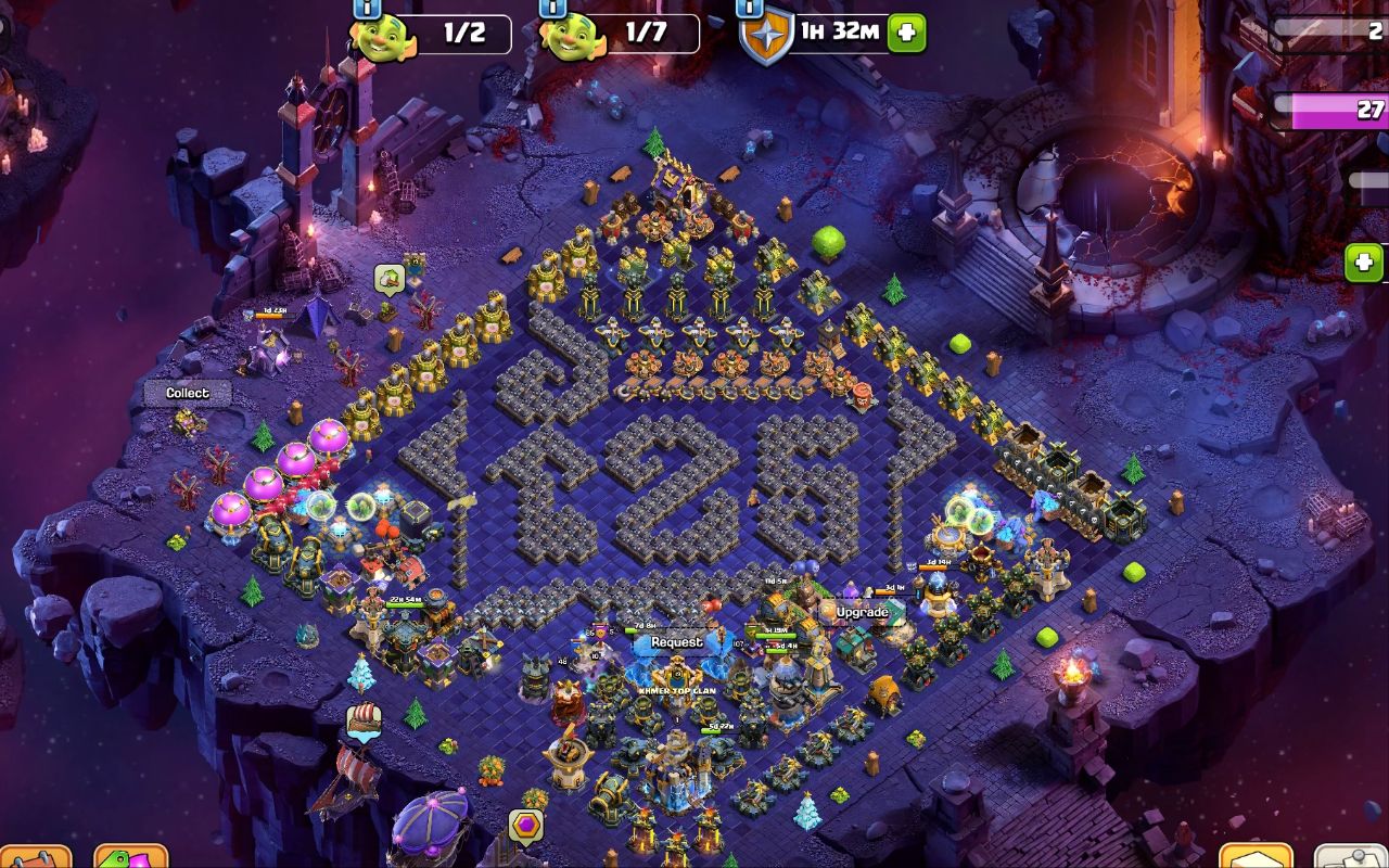Town Hall 18 Hybrid Base layout by Frosty Sparrow