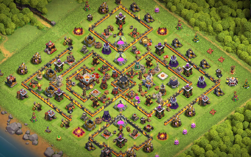 Town Hall 11 Hybrid Base layout by Avxry
