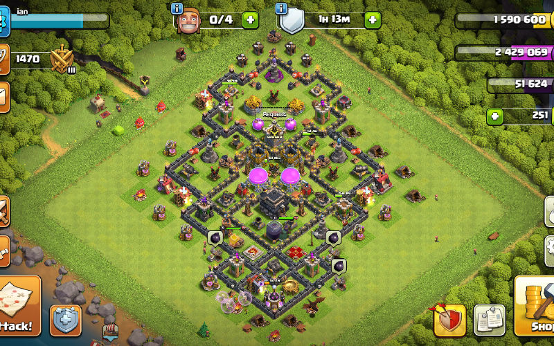 Town Hall 9 Trophy Base layout by ian