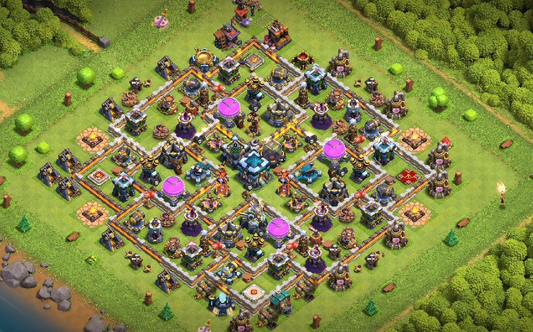 Town Hall 13 Hybrid Base layout by Trx