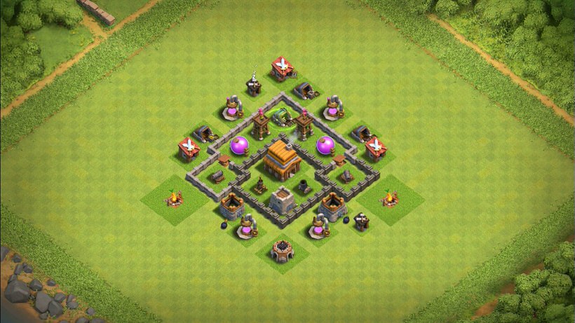 Town Hall 4 Trophy Base layout by TReX