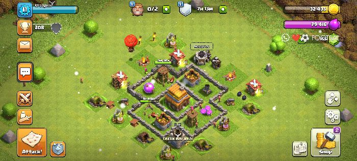 Town Hall 4 Trophy Base layout by User