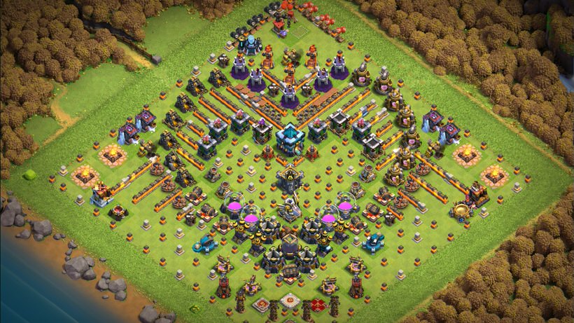 Town Hall 13 Fun Base layout by TReX