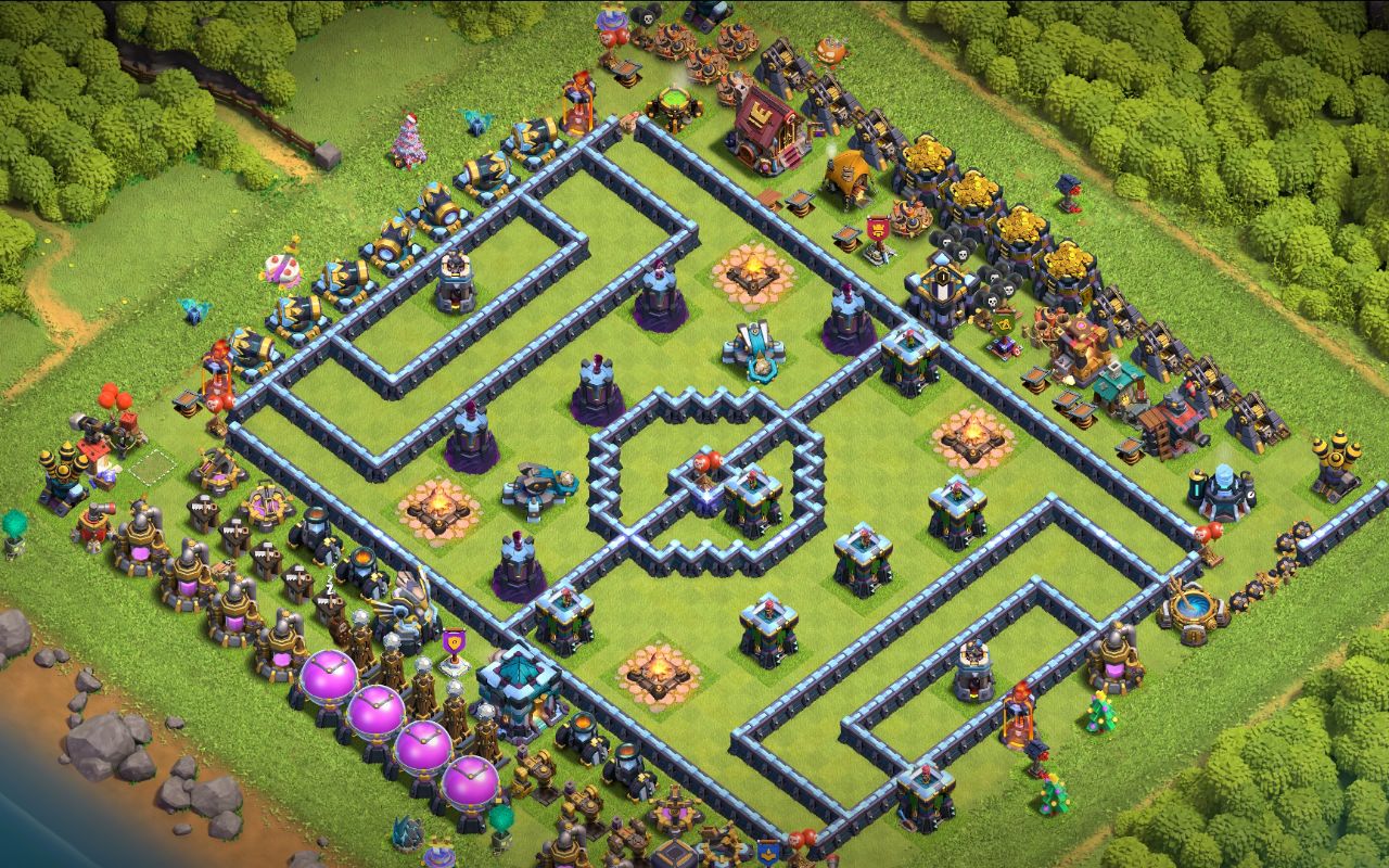 Town Hall 13 Fun Base layout by Crimson Hawk