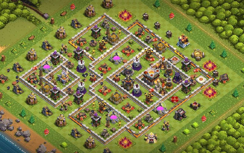 Town Hall 11 Hybrid Base layout by Burger⚔