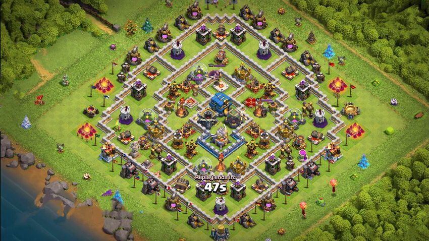 Town Hall 12 Farming Base layout by TReX