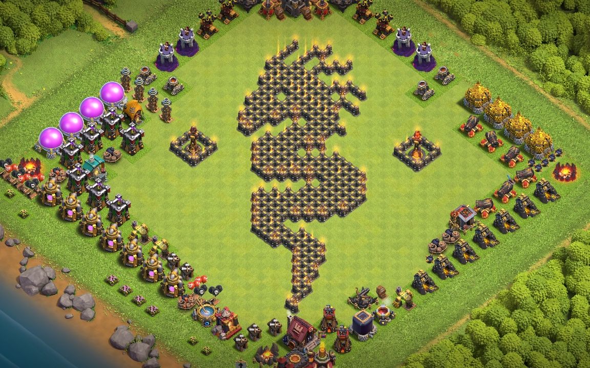 Town Hall 10 Fun Base layout by Amir