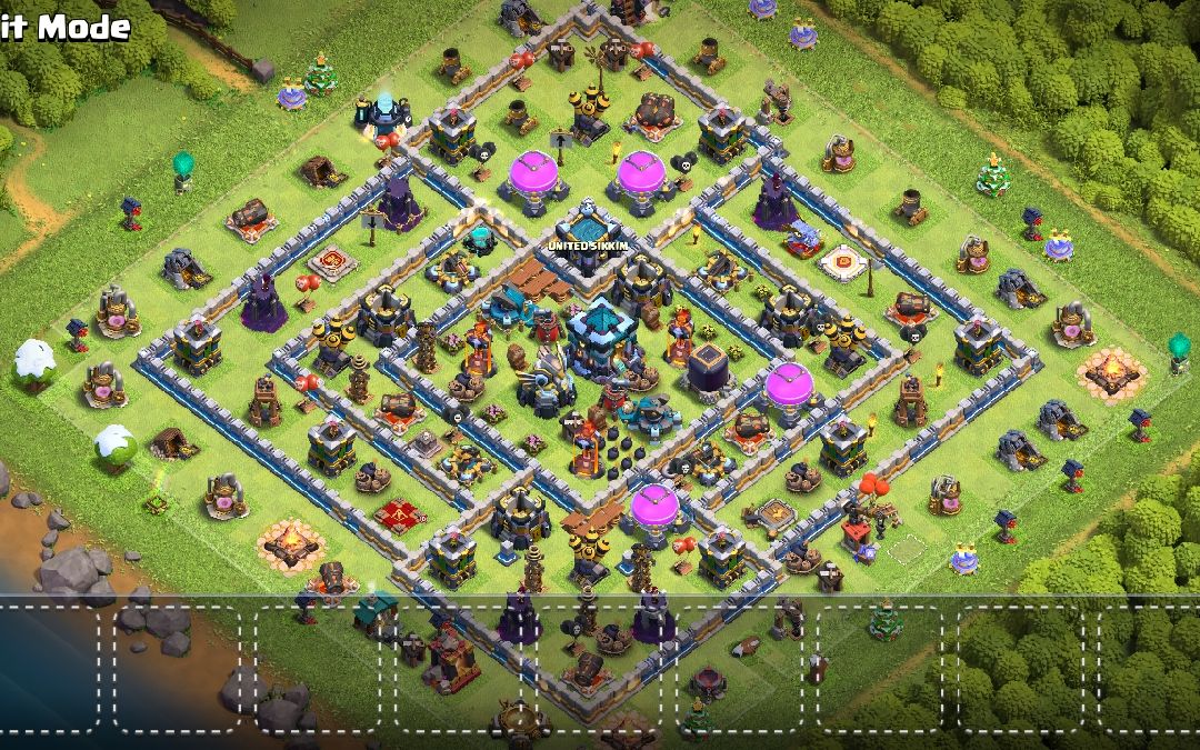 Town Hall 13 Farming Base layout by Hobbie Tailor