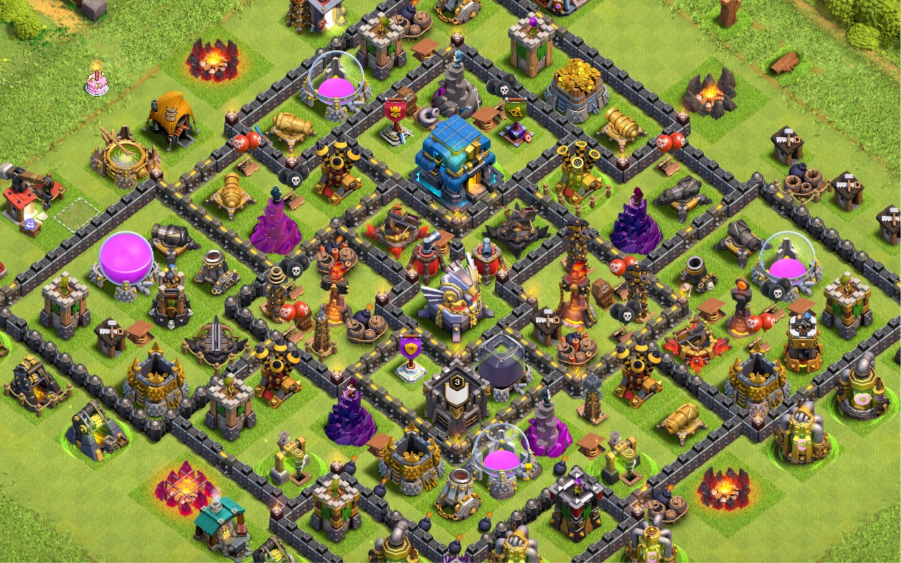 Town Hall 12 Hybrid Base layout by Sn0w0wl