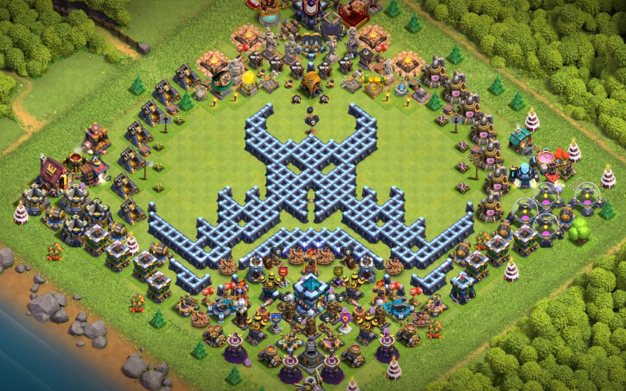 Town Hall 13 Fun Base layout by Hezadi