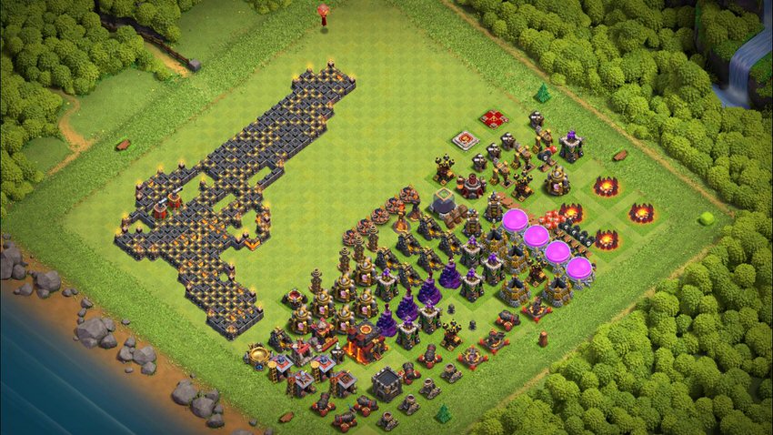 Town Hall 10 Fun Base layout by TReX