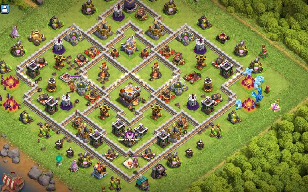 Town Hall 11 Trophy Base layout by User