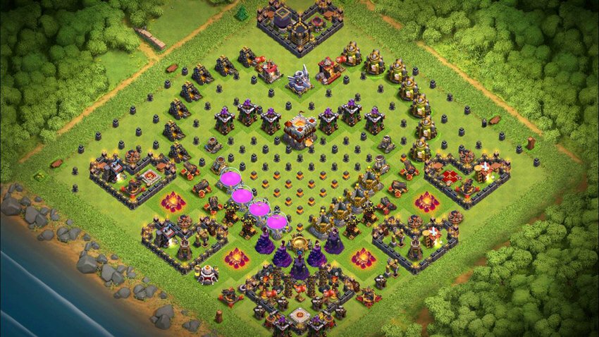 Town Hall 11 Fun Base layout by TReX