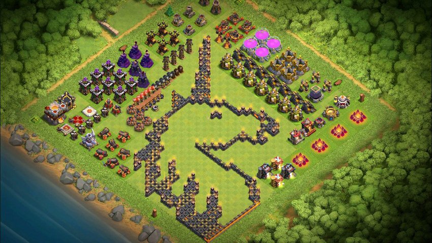Town Hall 11 Fun Base layout by TReX