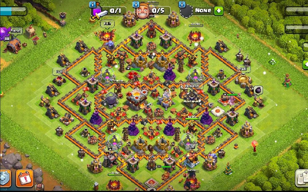 Town Hall 11 Trophy Base layout by ardean