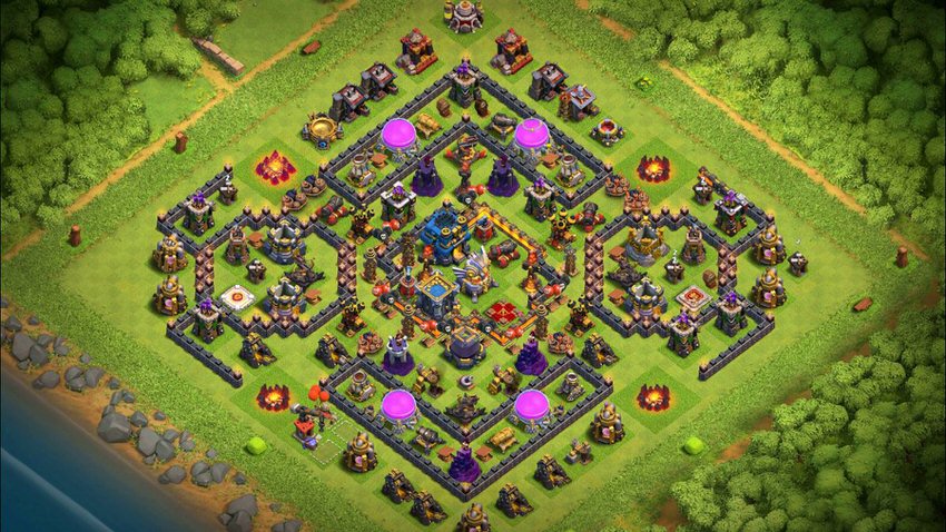 Town Hall 12 Hybrid Base layout by TReX