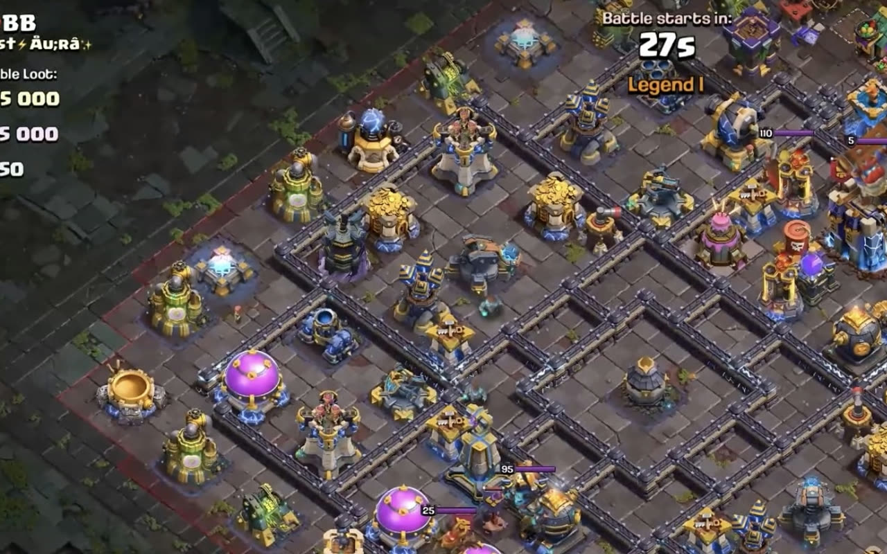 Town Hall 18 Legend Base layout by XLR8