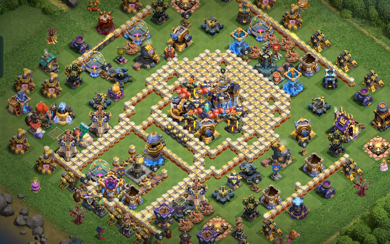 Town Hall 18 Hybrid Base layout by BH10