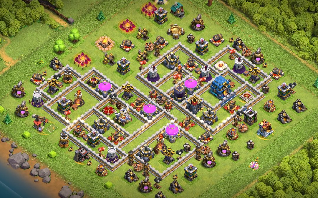 Town Hall 12 Trophy Base layout by Keroppi