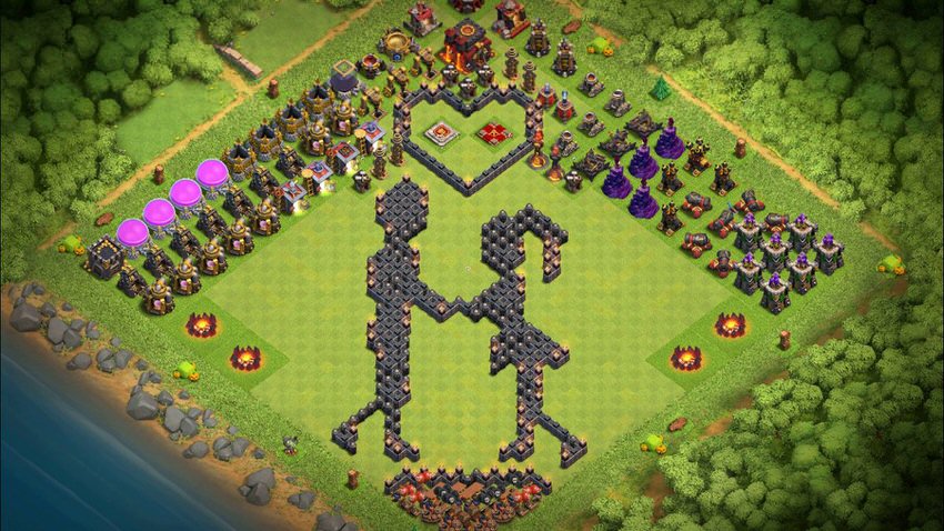 Town Hall 10 Fun Base layout by TReX