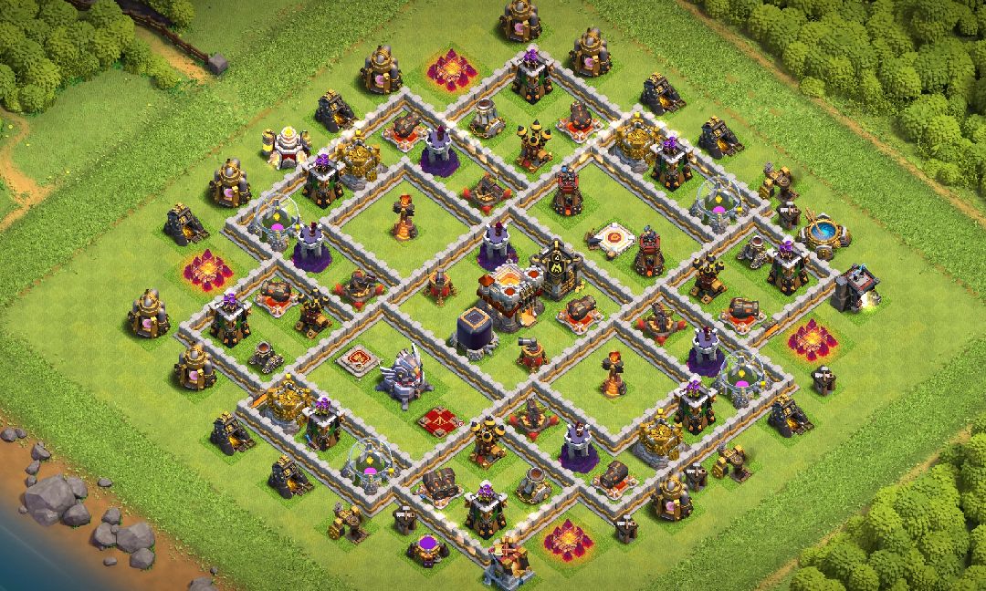 Town Hall 11 Trophy Base layout by Ray
