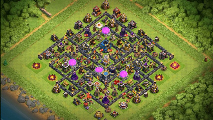 Town Hall 12 Hybrid Base layout by TReX