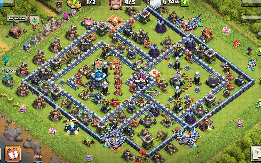 Town Hall 13 Farming Base layout by User